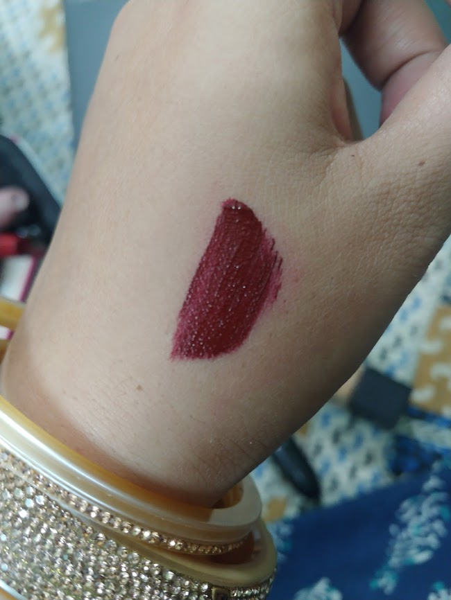 MAC CARNIVOROUS LIPSTICK